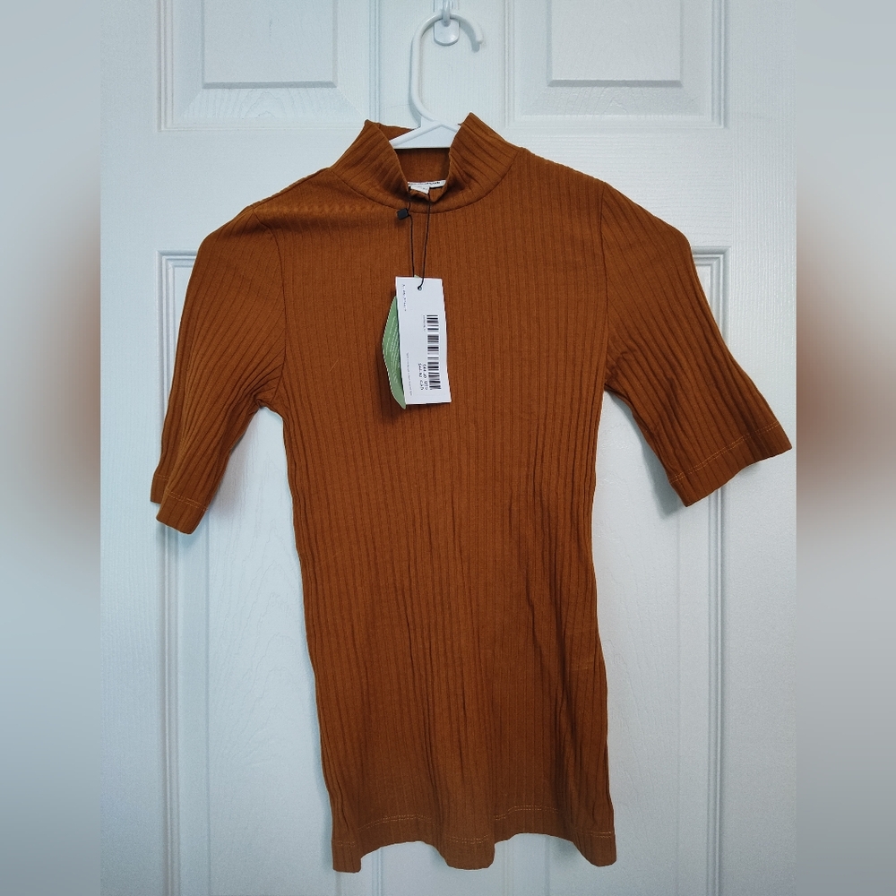 BNWT Frank and Oak Top